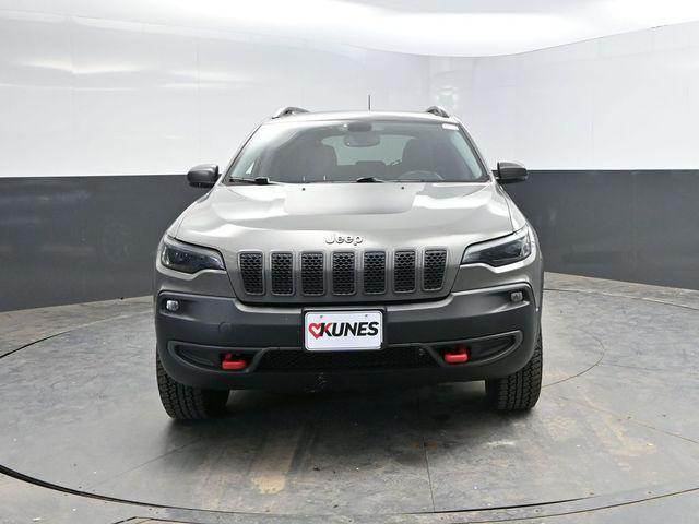 used 2019 Jeep Cherokee car, priced at $18,283