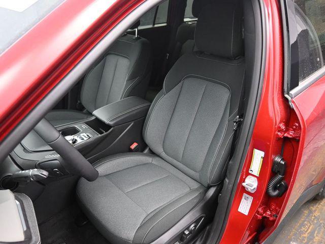 new 2026 Jeep Cherokee car, priced at $38,545