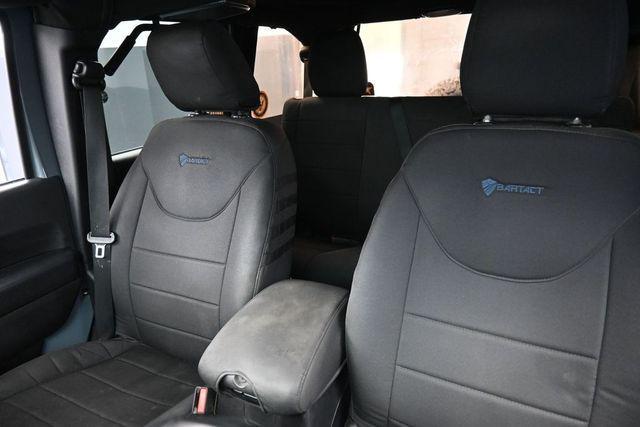 used 2015 Jeep Wrangler Unlimited car, priced at $14,412