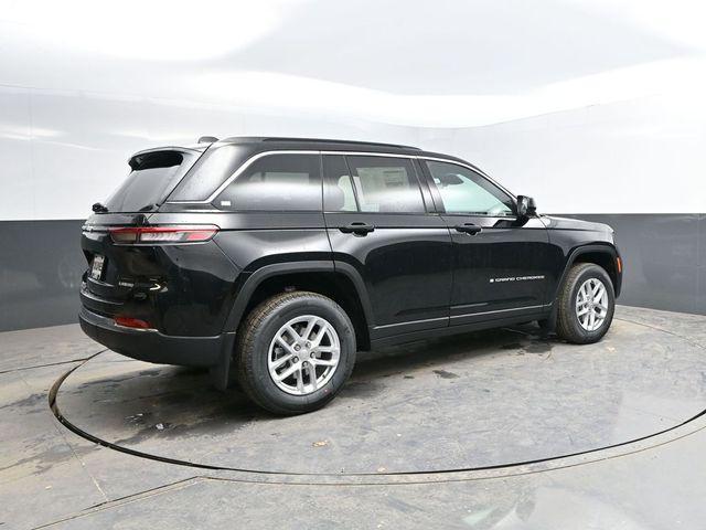new 2026 Jeep Grand Cherokee car, priced at $44,166