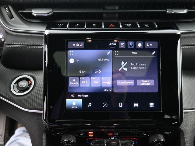 new 2026 Jeep Grand Cherokee car, priced at $44,166