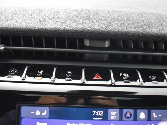 new 2025 Jeep Grand Cherokee L car, priced at $43,666