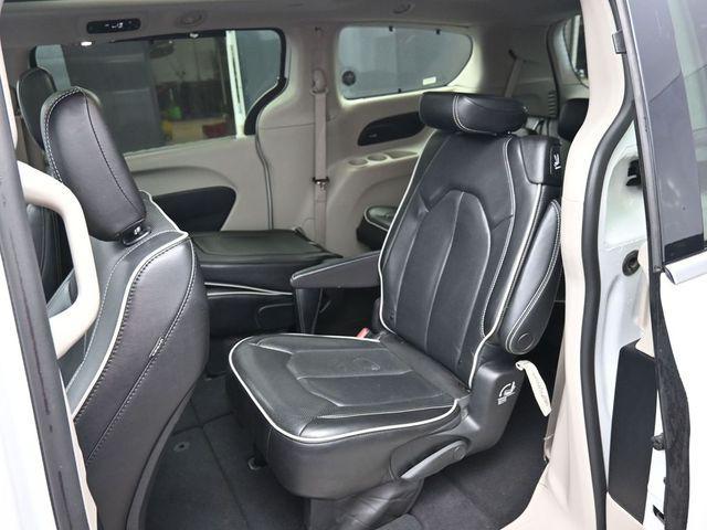 used 2023 Chrysler Pacifica car, priced at $24,995