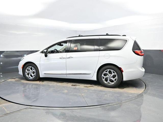 used 2023 Chrysler Pacifica car, priced at $24,995