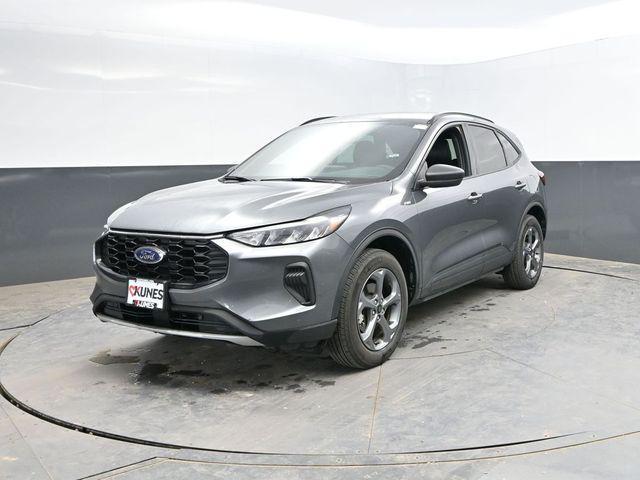 used 2025 Ford Escape car, priced at $24,204