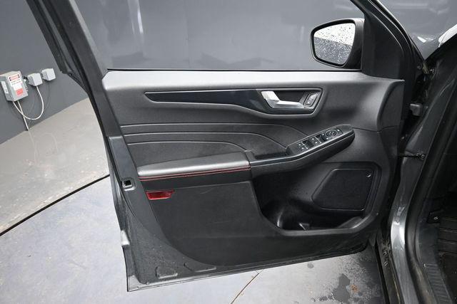 used 2025 Ford Escape car, priced at $24,204