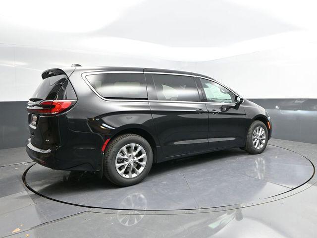 new 2026 Chrysler Pacifica car, priced at $43,540
