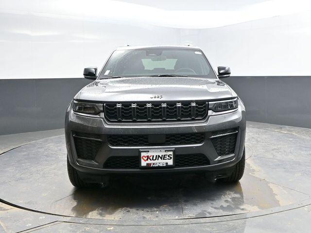 new 2026 Jeep Grand Cherokee car, priced at $47,874