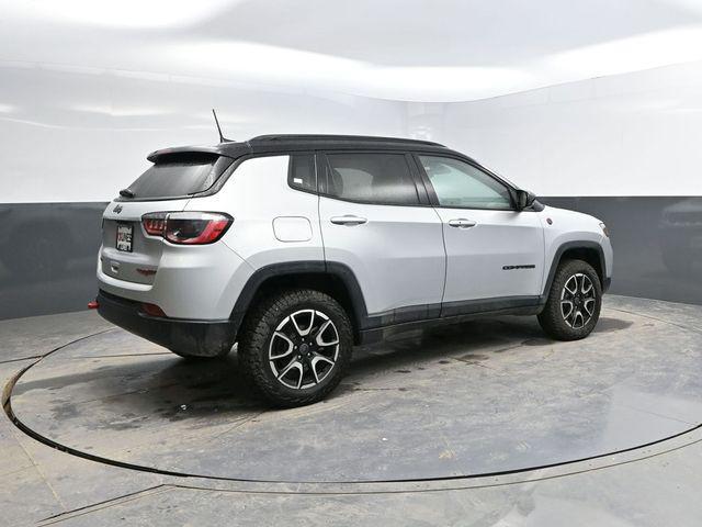used 2025 Jeep Compass car, priced at $25,139