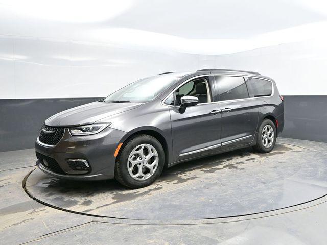 used 2023 Chrysler Pacifica car, priced at $26,998