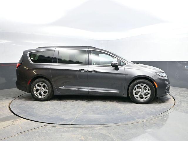 used 2023 Chrysler Pacifica car, priced at $26,998