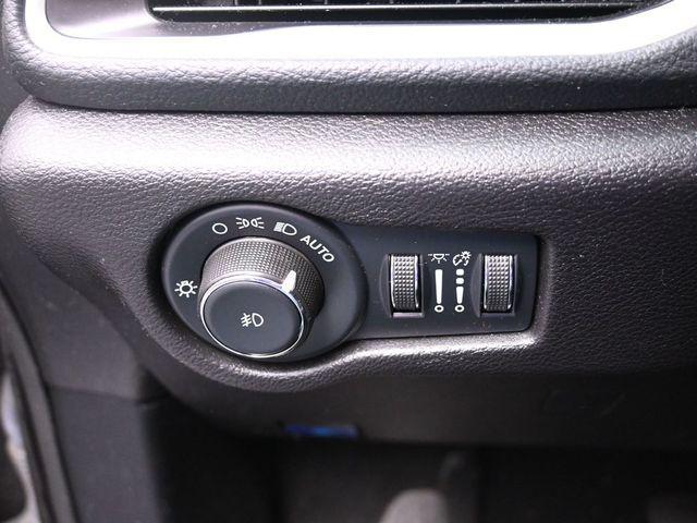 used 2023 Chrysler Pacifica car, priced at $30,368
