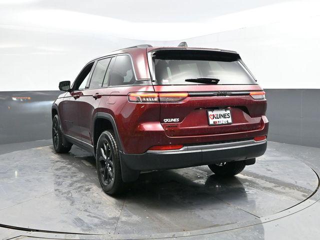 new 2026 Jeep Grand Cherokee car, priced at $45,427