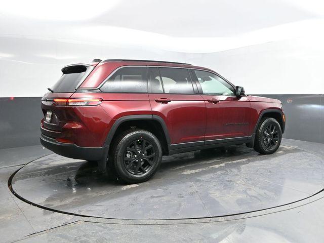 new 2026 Jeep Grand Cherokee car, priced at $45,427