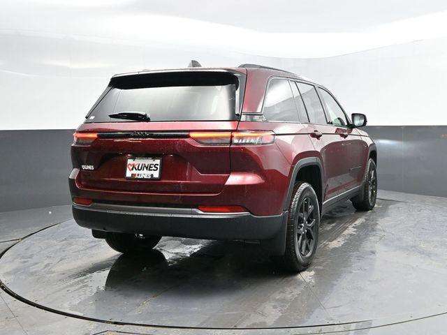 new 2026 Jeep Grand Cherokee car, priced at $45,427
