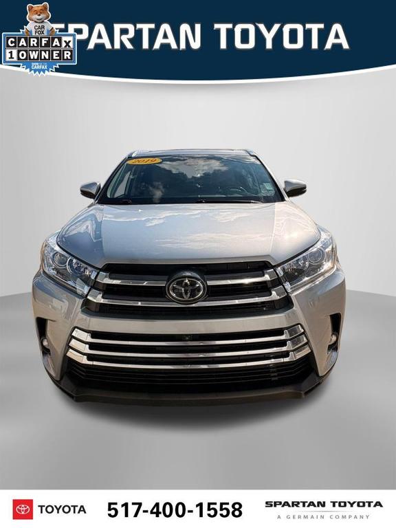 used 2019 Toyota Highlander car, priced at $27,666