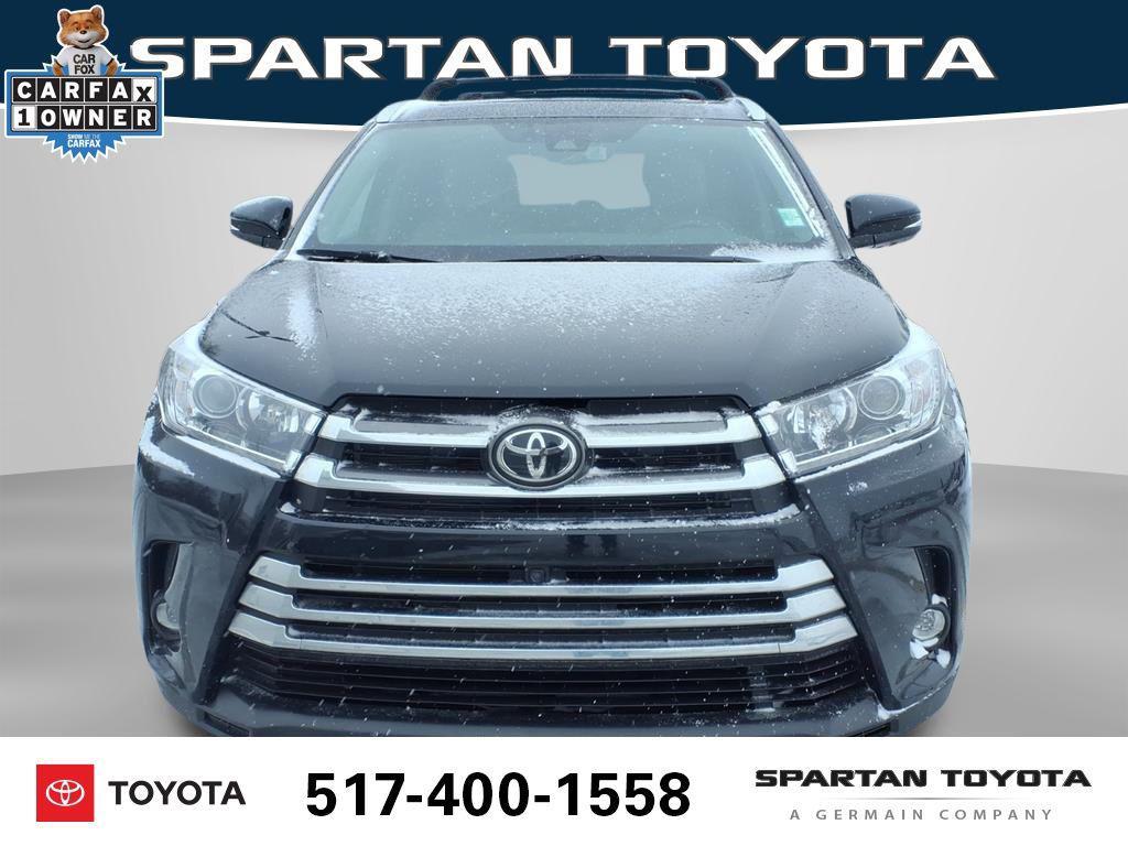used 2019 Toyota Highlander car, priced at $31,378