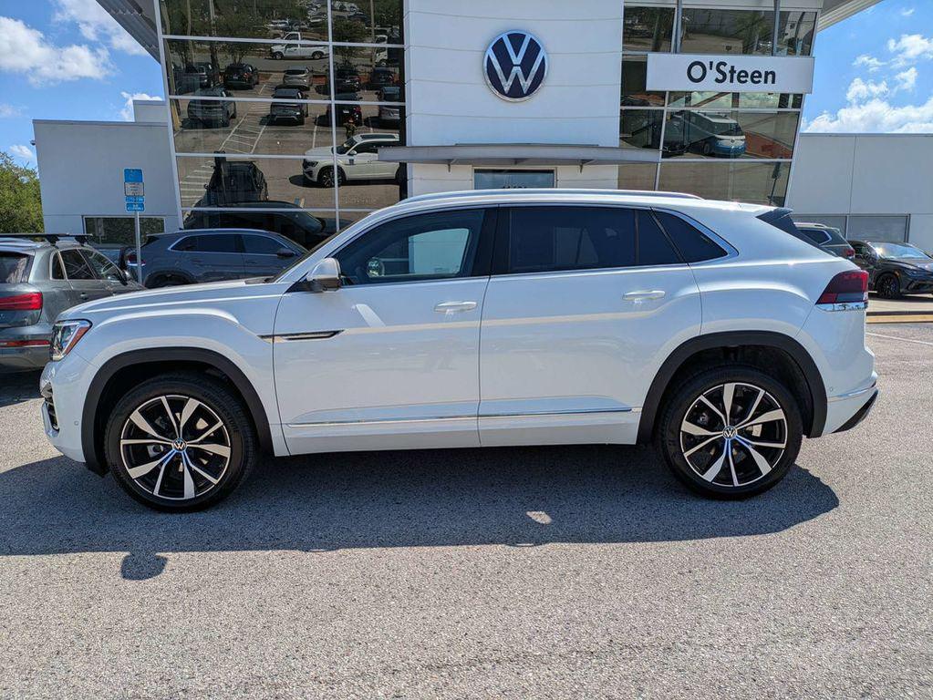 new 2026 Volkswagen Atlas Cross Sport car, priced at $54,859