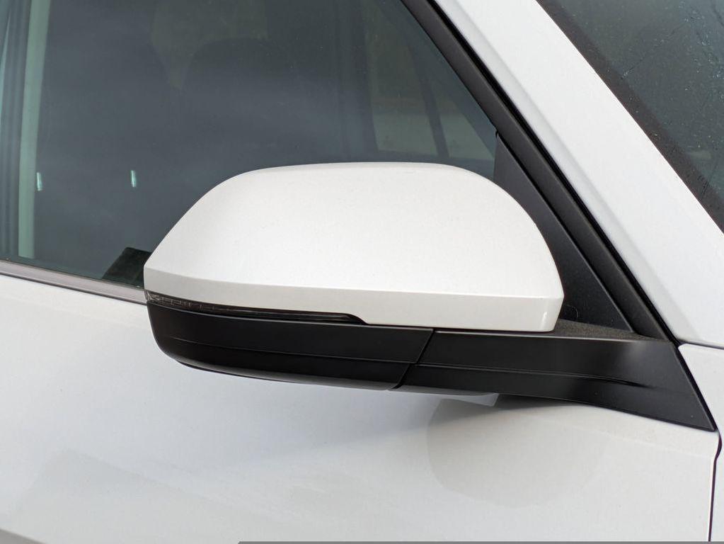 new 2026 Volkswagen Atlas car, priced at $47,397