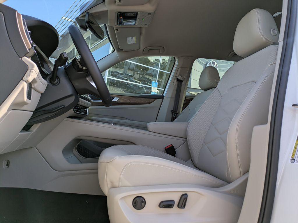new 2026 Volkswagen Atlas car, priced at $46,999