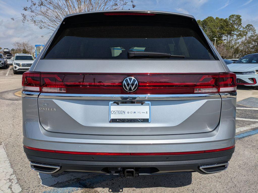 new 2026 Volkswagen Atlas car, priced at $45,995