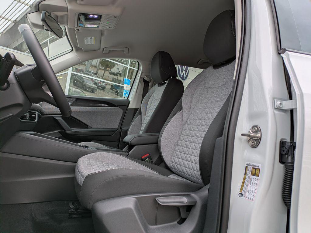 new 2026 Volkswagen Tiguan car, priced at $31,999
