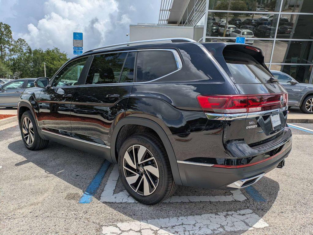 new 2026 Volkswagen Atlas car, priced at $51,514