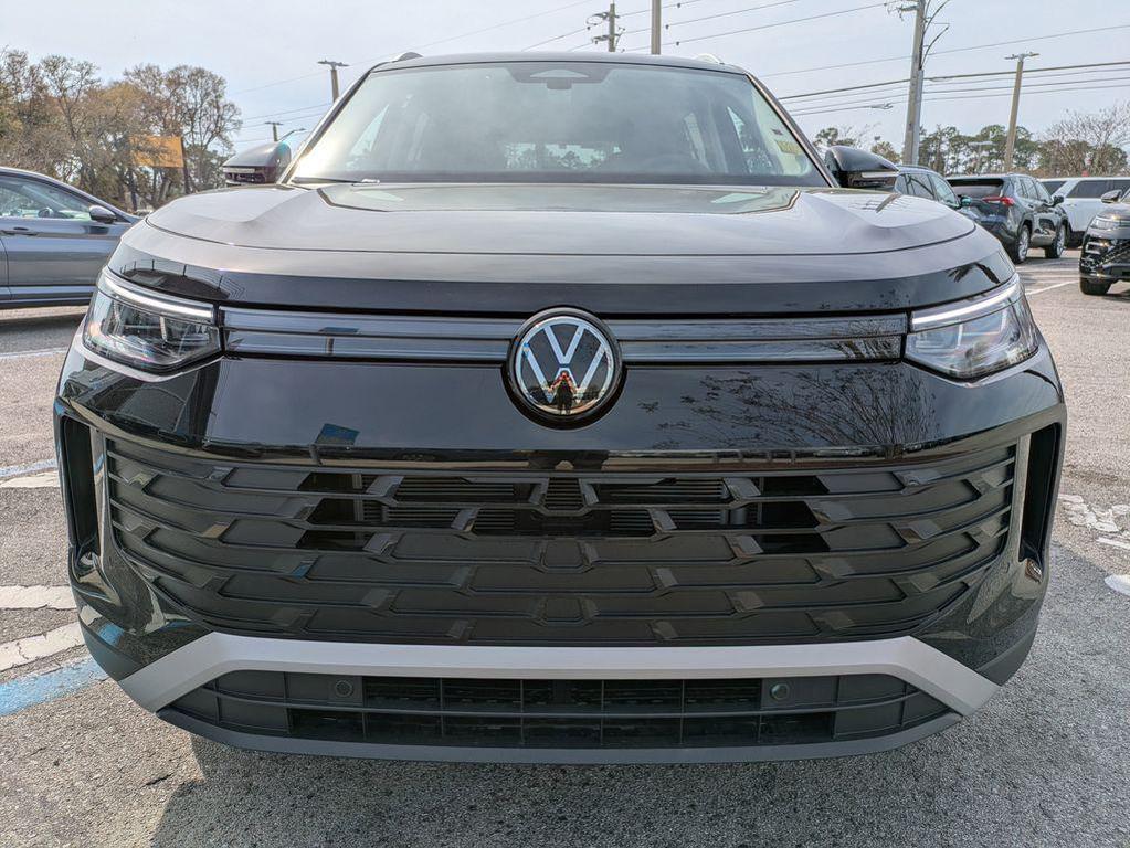 used 2026 Volkswagen Tiguan car, priced at $29,995