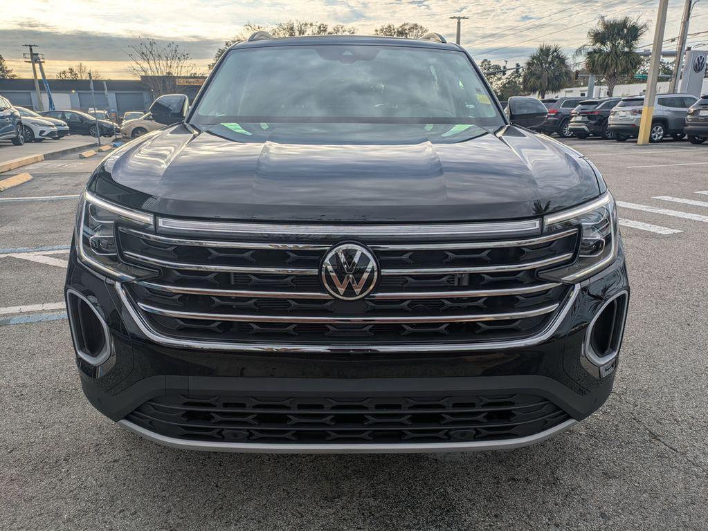 new 2026 Volkswagen Atlas car, priced at $45,376