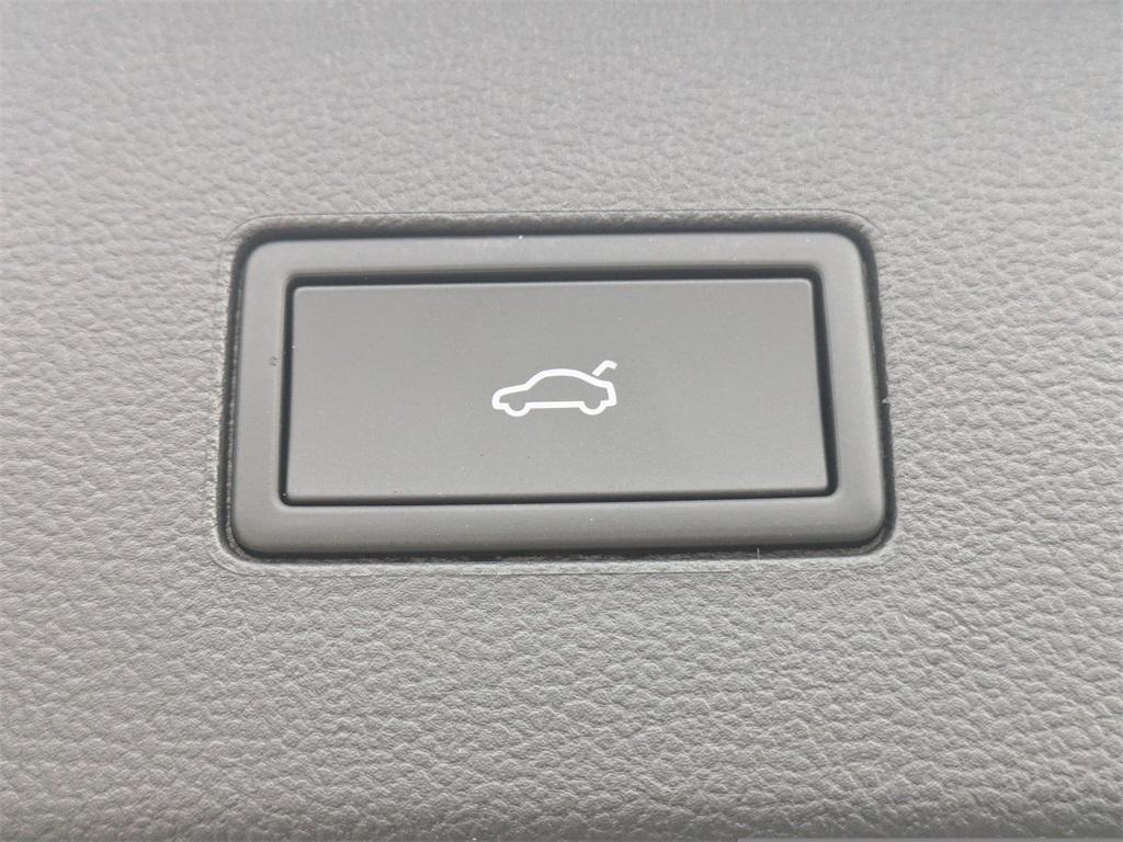 new 2026 Volkswagen Atlas car