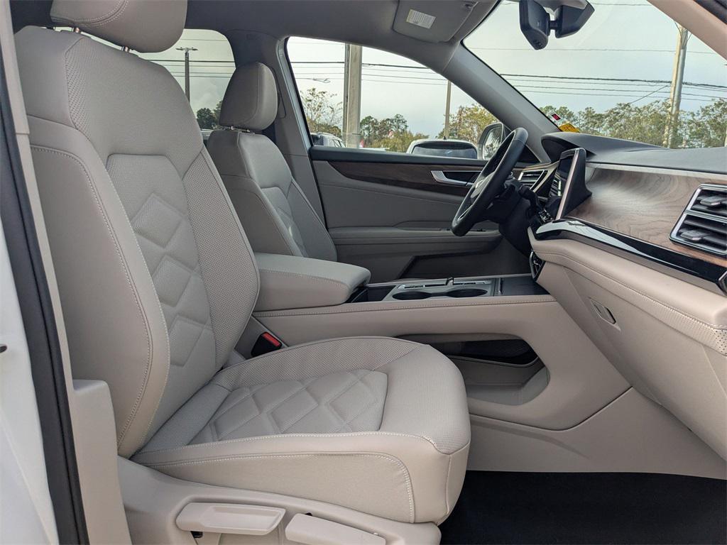 new 2026 Volkswagen Atlas car, priced at $41,495