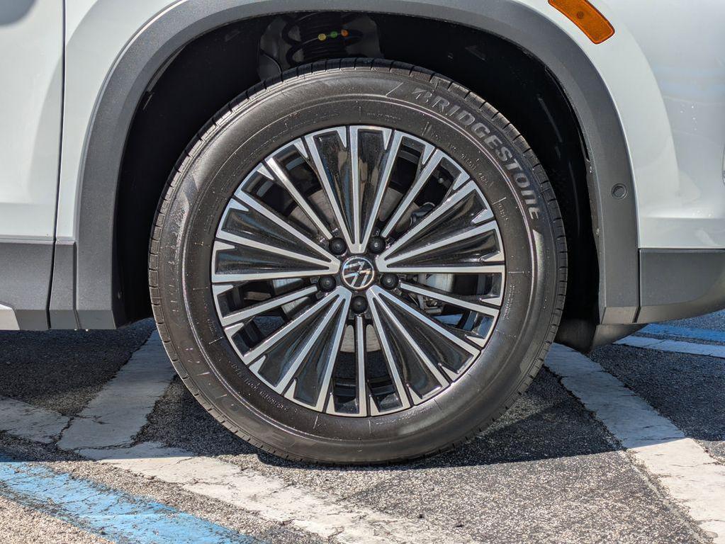 new 2026 Volkswagen Tiguan car, priced at $32,100