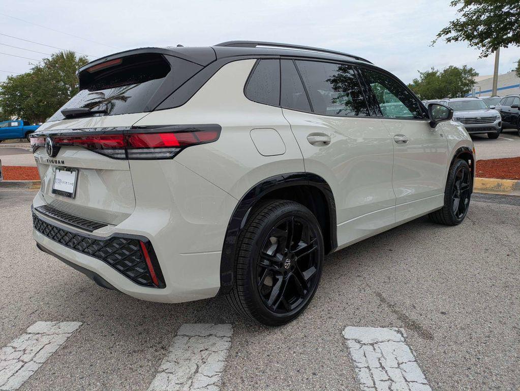 new 2026 Volkswagen Tiguan car, priced at $38,596