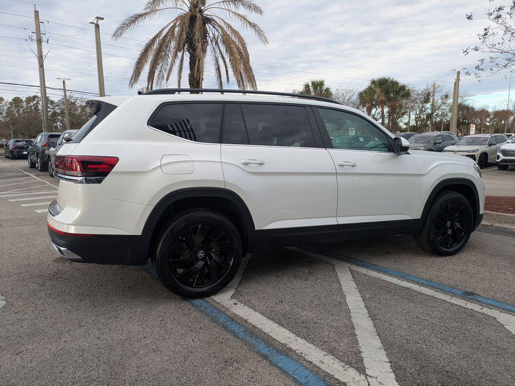 new 2026 Volkswagen Atlas car, priced at $46,622