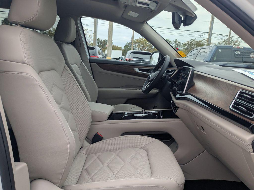 new 2026 Volkswagen Atlas car, priced at $48,099