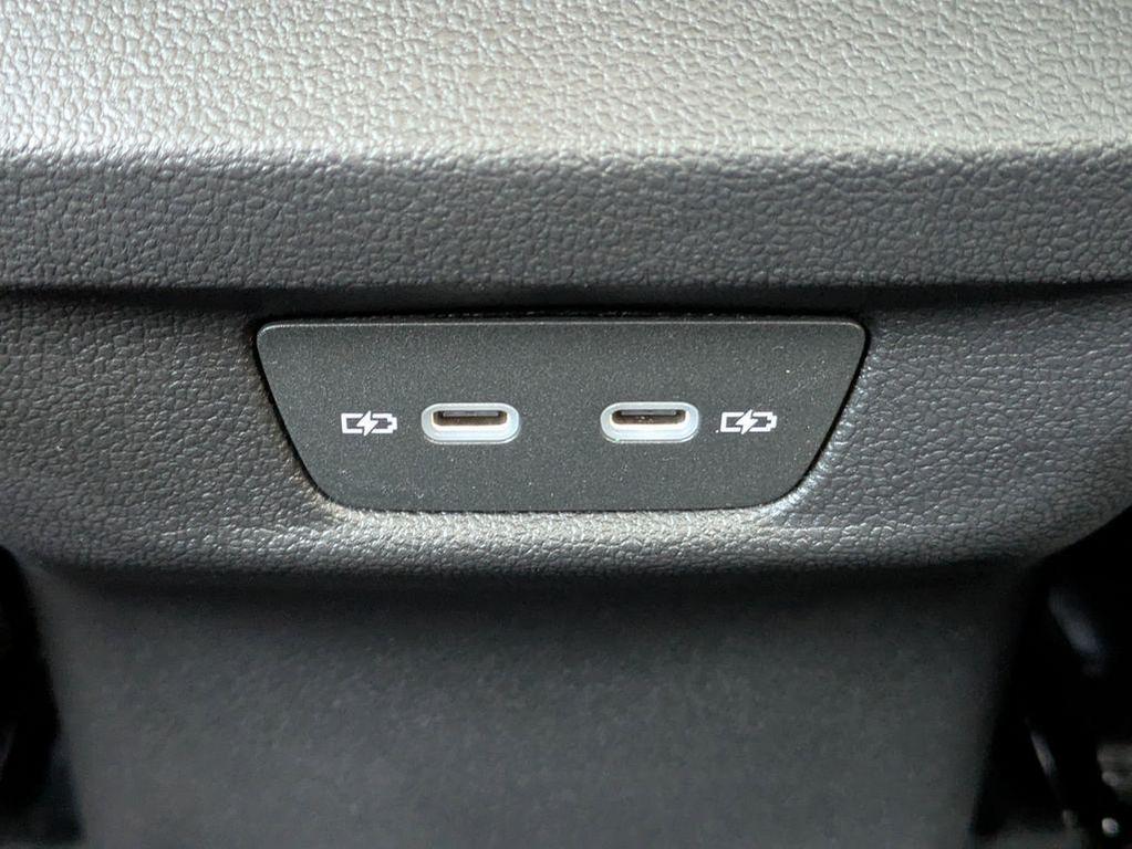 new 2026 Volkswagen Tiguan car, priced at $38,078