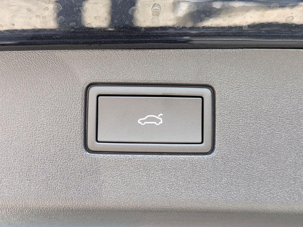 new 2026 Volkswagen Tiguan car, priced at $38,078