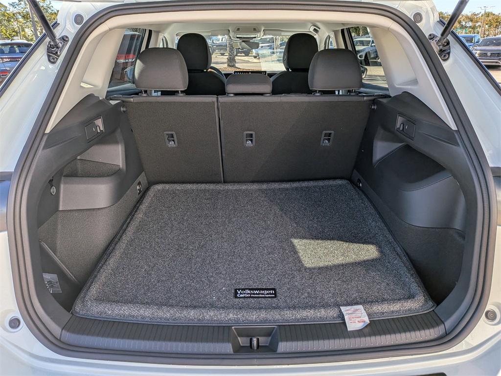 new 2026 Volkswagen Tiguan car, priced at $31,881