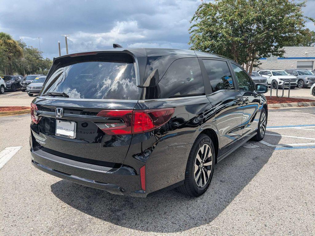 used 2025 Honda Odyssey car, priced at $32,139