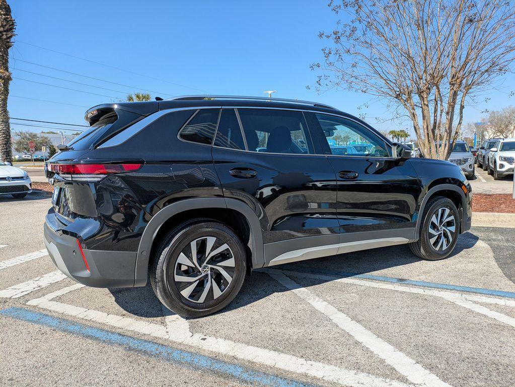 used 2025 Volkswagen Tiguan car, priced at $26,995