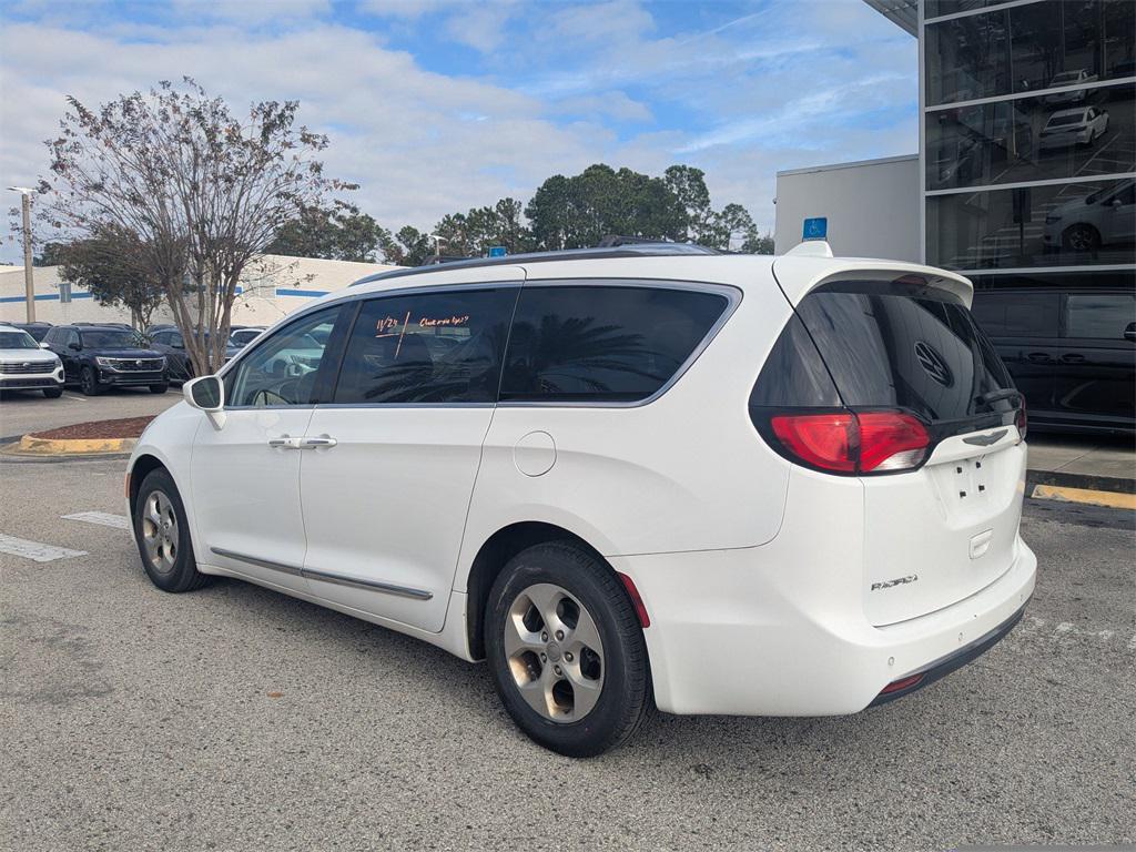 used 2017 Chrysler Pacifica car, priced at $11,995