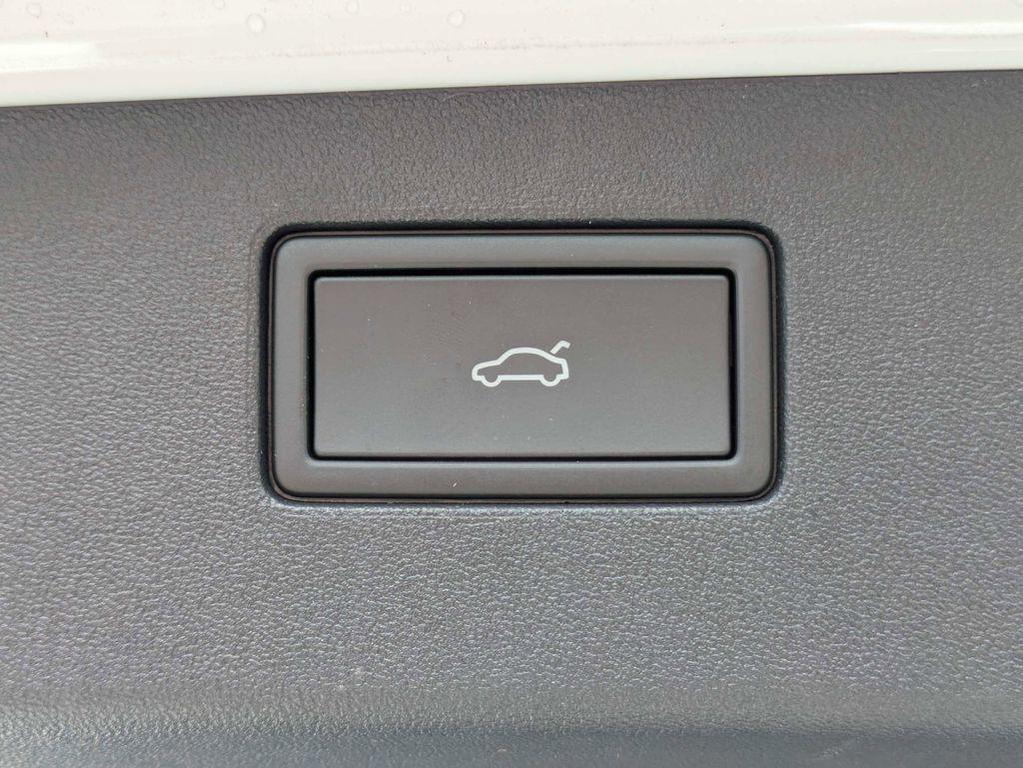 new 2026 Volkswagen Tiguan car, priced at $35,691