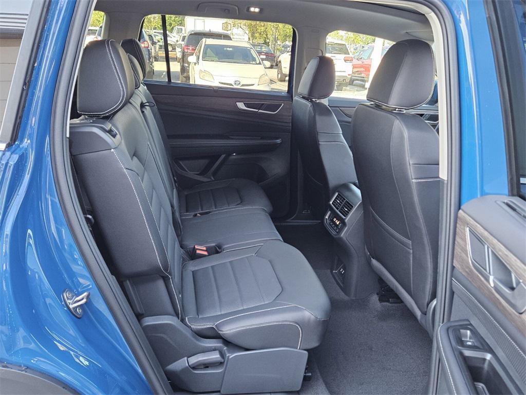 new 2026 Volkswagen Atlas car, priced at $50,145