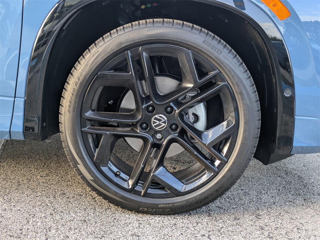 new 2026 Volkswagen Tiguan car, priced at $39,249