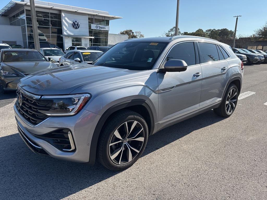 used 2024 Volkswagen Atlas Cross Sport car, priced at $37,495