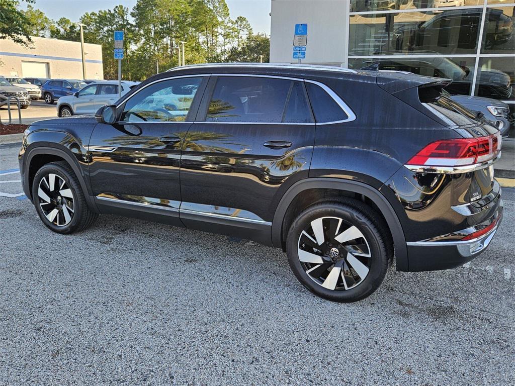 new 2026 Volkswagen Atlas Cross Sport car, priced at $49,995