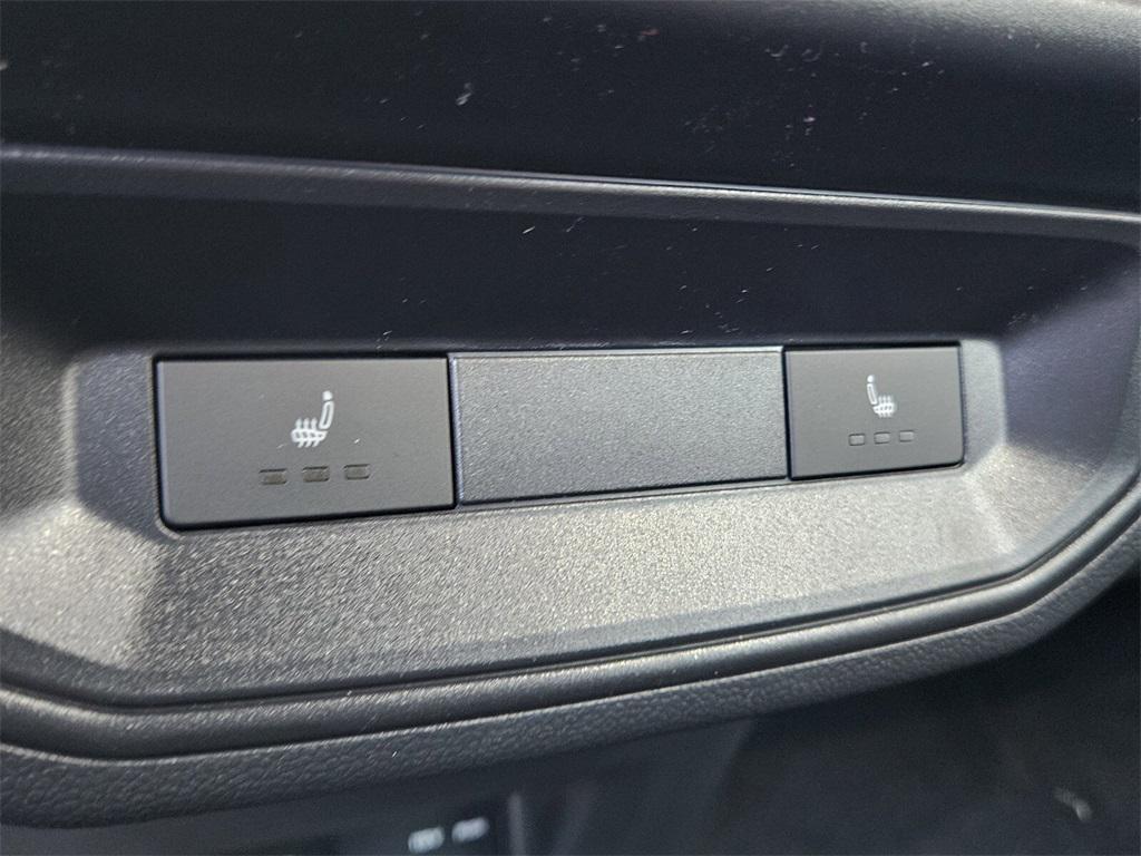 new 2026 Volkswagen Atlas Cross Sport car, priced at $49,995