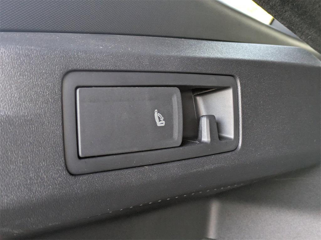 used 2026 Volkswagen Tiguan car, priced at $42,995