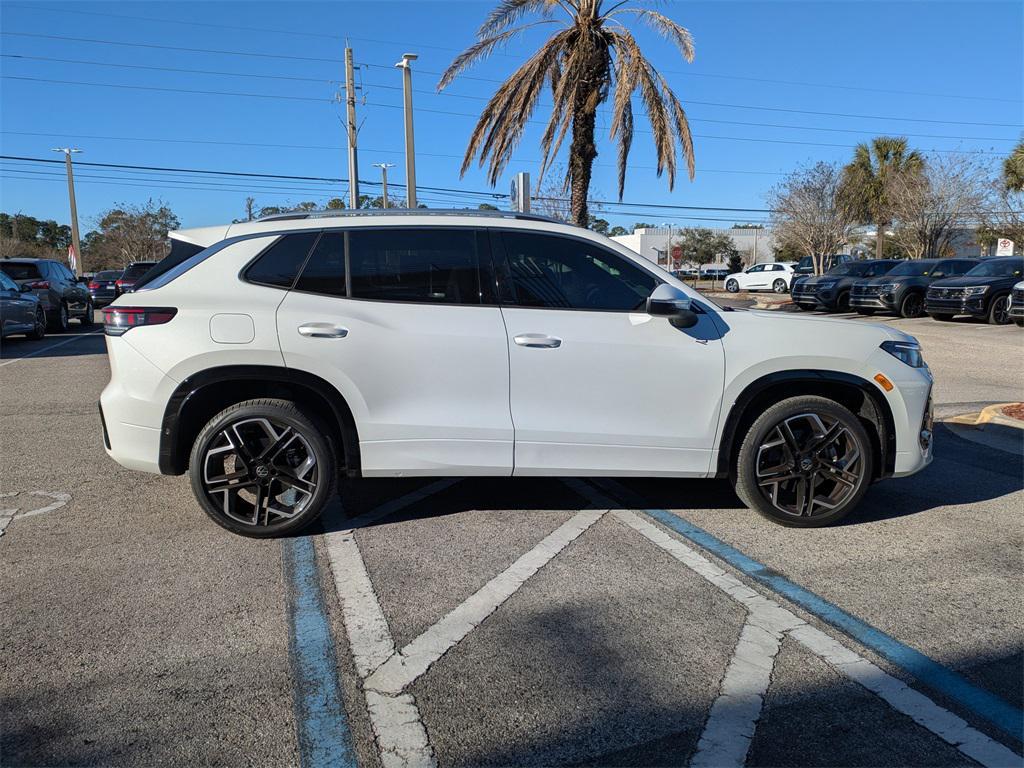 used 2026 Volkswagen Tiguan car, priced at $42,995