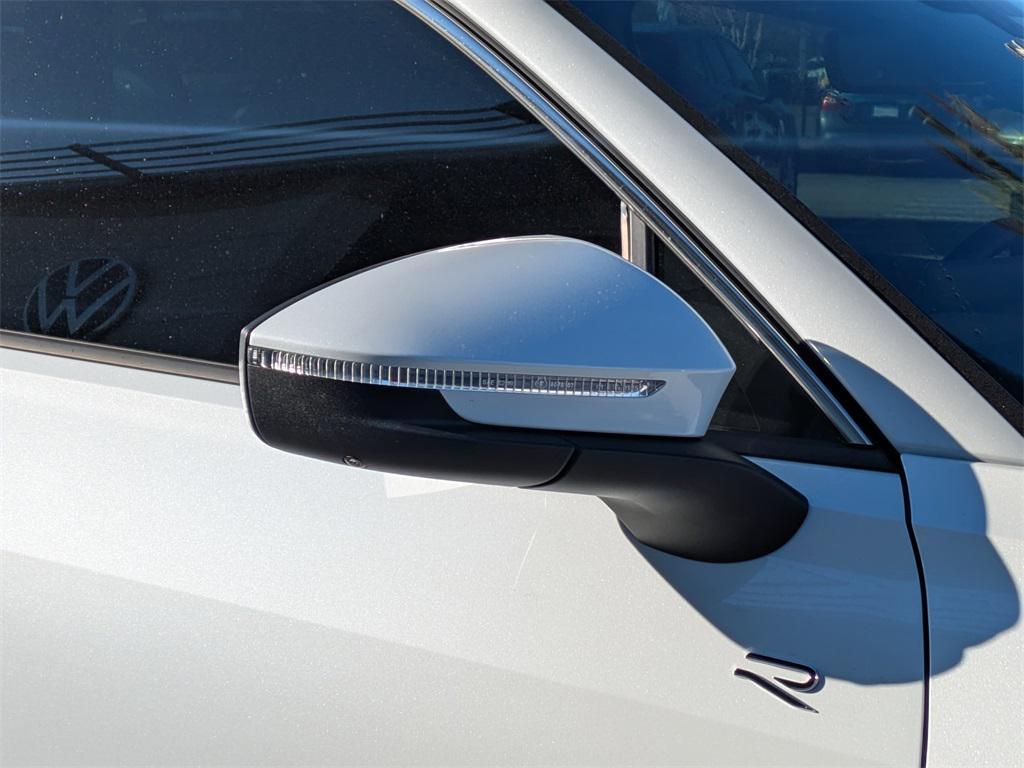 used 2026 Volkswagen Tiguan car, priced at $42,995